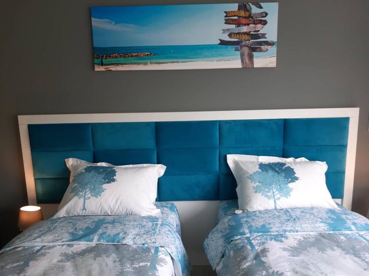 شقة Sea&Center Lux بار المظهر الخارجي الصورة